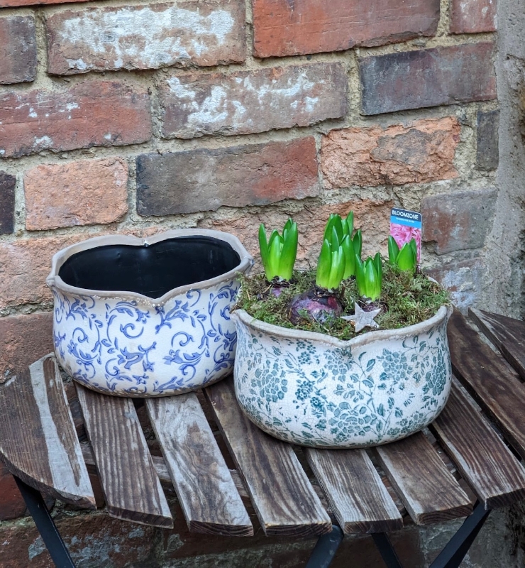 Vintage ceramic hyacinth bowl