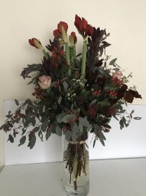 Luxurious amaryllis vase arrangement