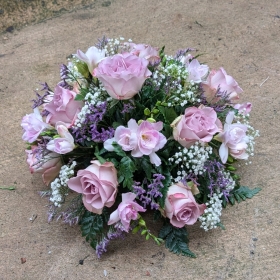 Rose and freesia posy